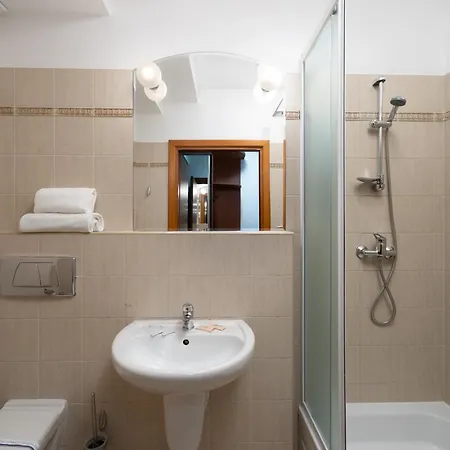 Rejs Tylko 30 Metrow Do Plazy Hotel
