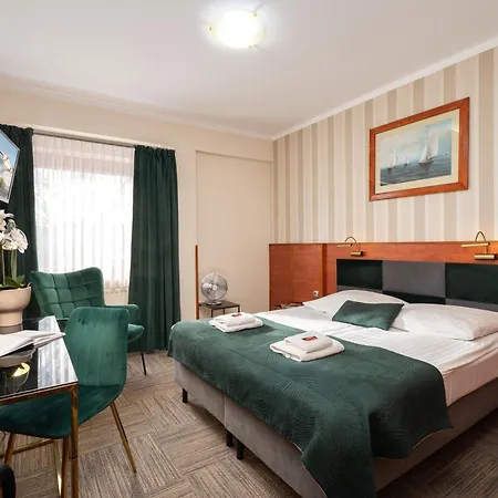 Rejs Hotel 3*