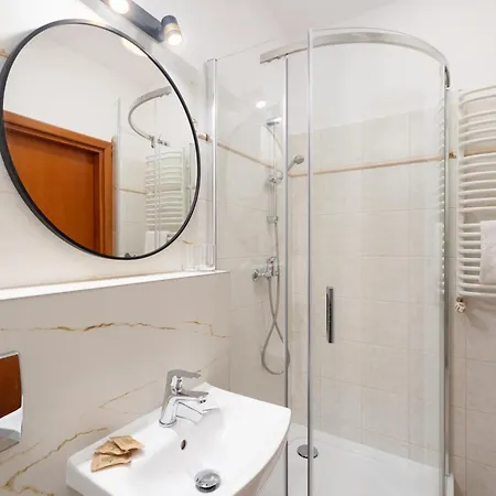 Hotel Rejs Tylko 30 Metrow Do Plazy