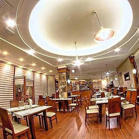 Rejs Tylko 30 Metrow Do Plazy Hotel 3*