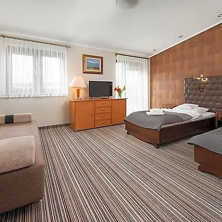 Rejs Tylko 30 Metrow Do Plazy Hotel 3*