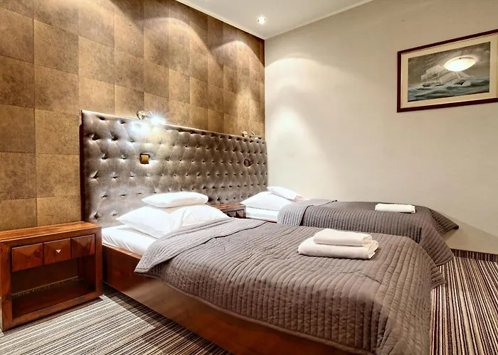 Hotel Rejs Tylko 30 Metrow Do Plazy 3*