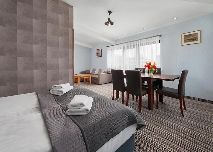 Hotel Rejs Tylko 30 Metrow Do Plazy 3*